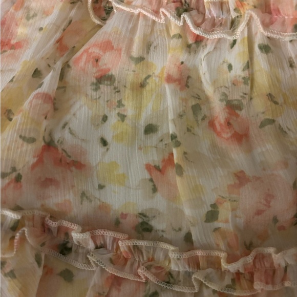 Floral Ruffle Set Size Medium - Picture 6 of 7